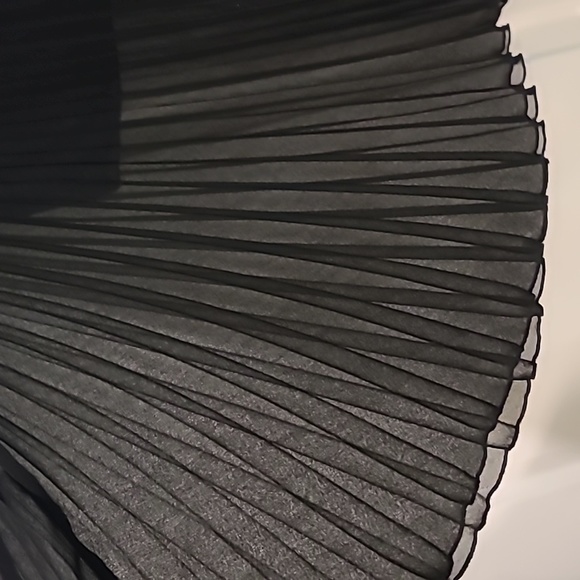 Topshop black pleated Sheer midi skirt size US 2 - Picture 4 of 6